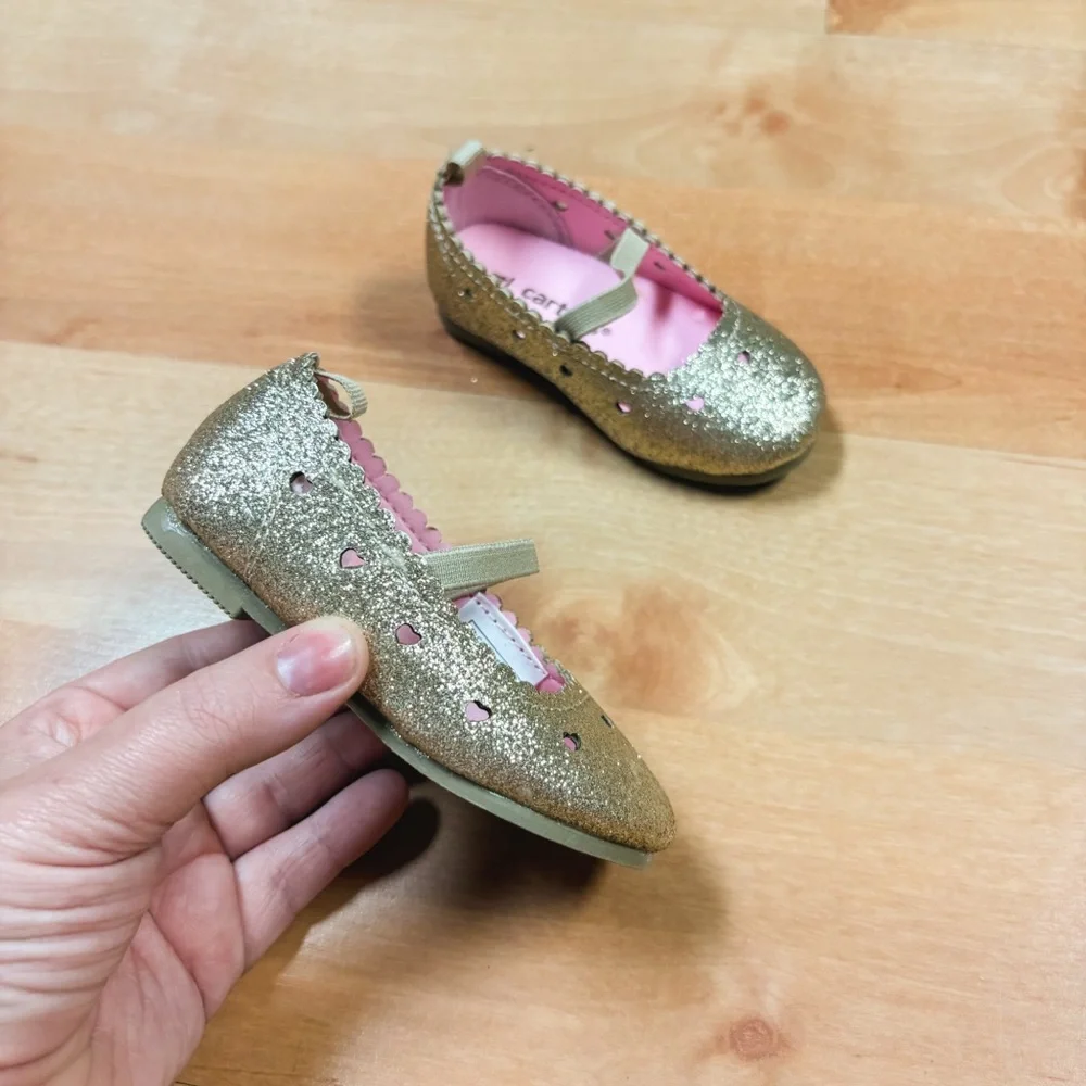 NWOT Carters Gold Sparkle Ellaria Mary Jane Flats Dress Shoes Size 4
